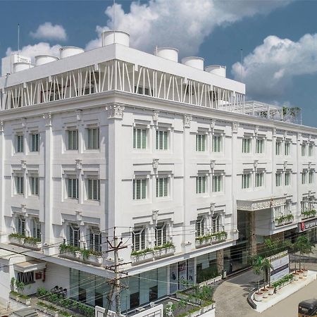 Hotel Annapurna De Royal Гунтур Экстерьер фото
