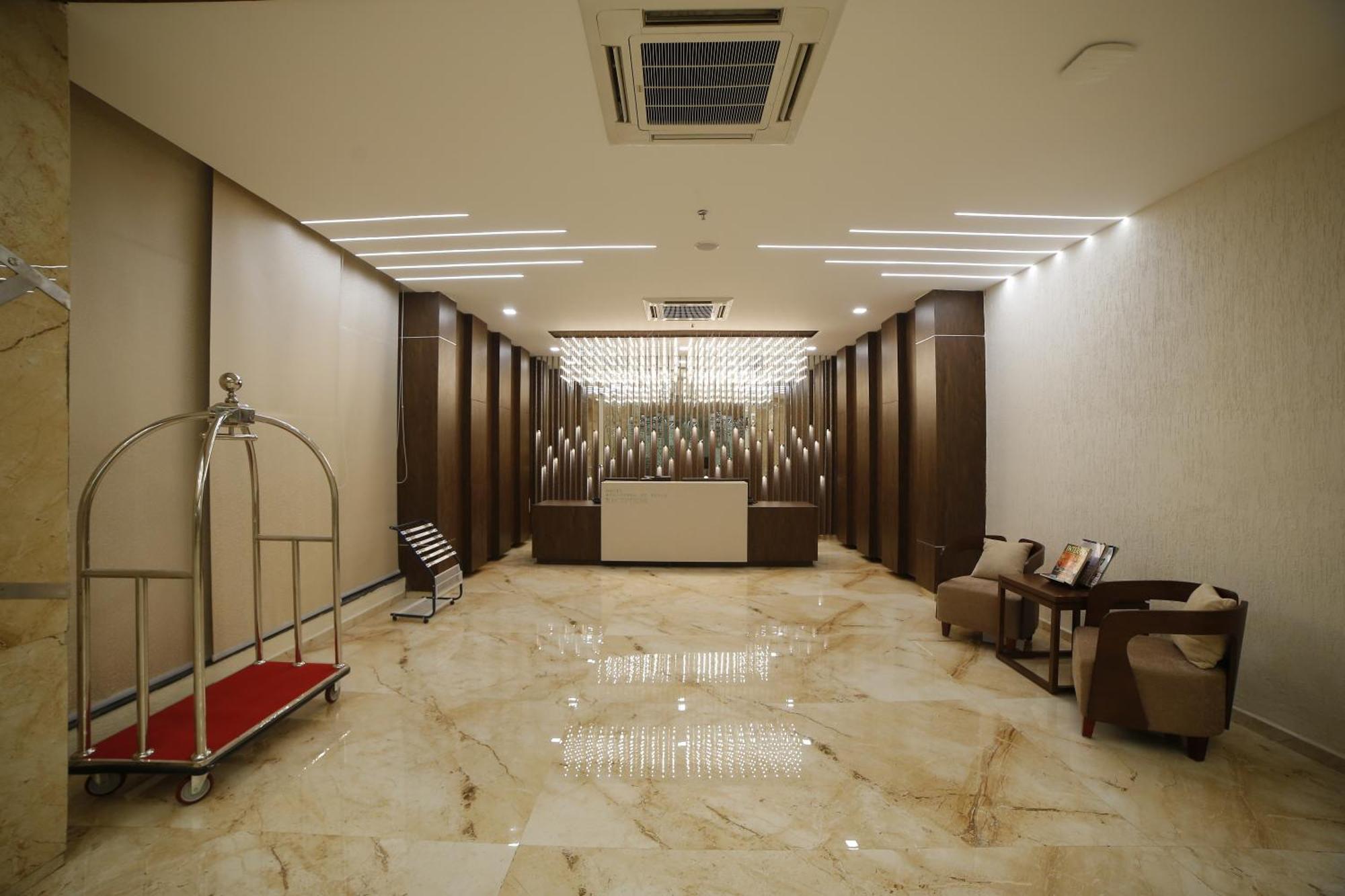 Hotel Annapurna De Royal Гунтур Экстерьер фото
