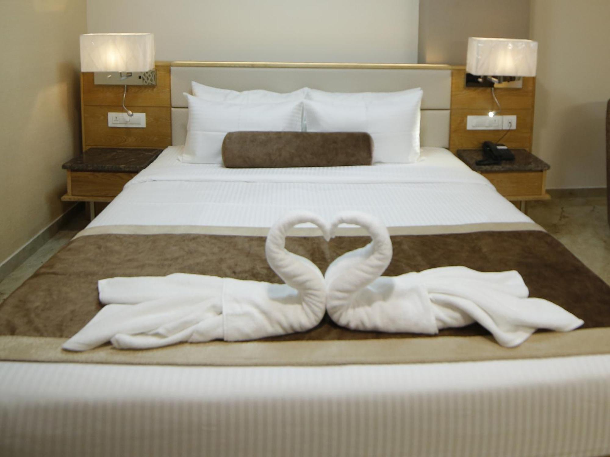 Hotel Annapurna De Royal Гунтур Экстерьер фото