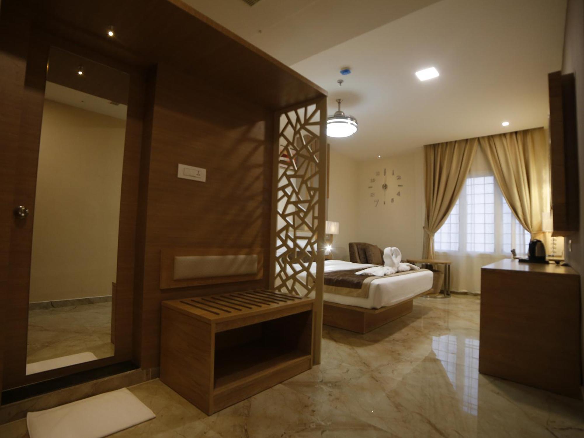 Hotel Annapurna De Royal Гунтур Экстерьер фото
