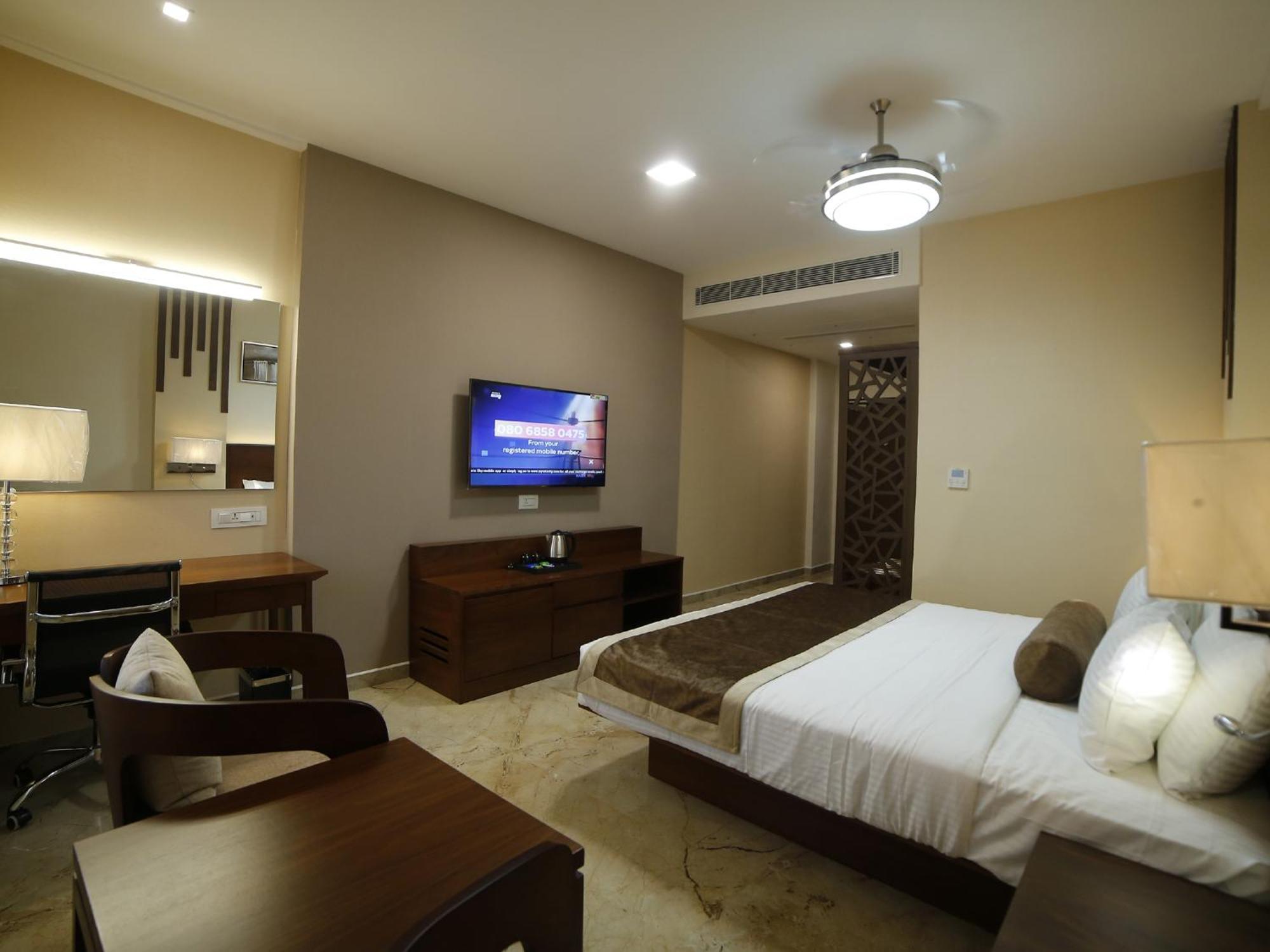 Hotel Annapurna De Royal Гунтур Экстерьер фото